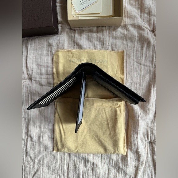 Louis Vuitton men’s wallet - Picture 4 of 6